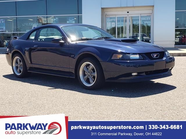 2001 Ford Mustang GT Premium's photo
