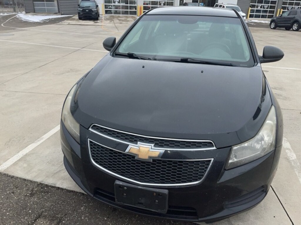 Used 2012 Chevrolet Cruze LS Sedan