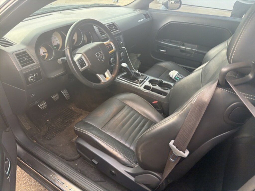 Used 2011 Dodge Challenger R/T Coupe