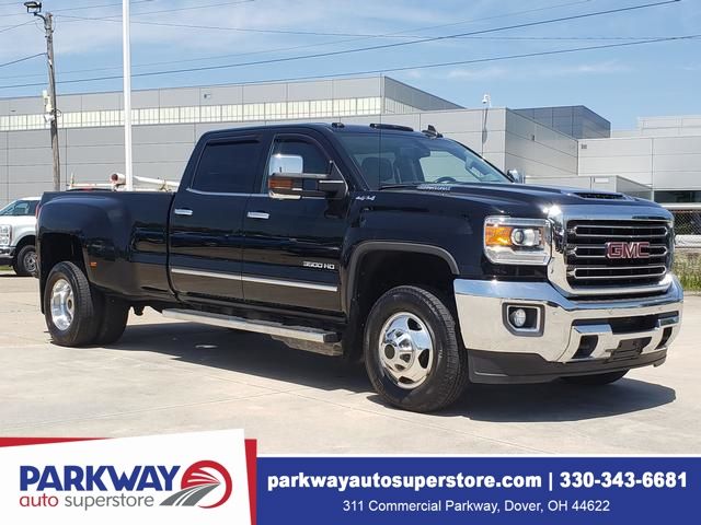 2019 GMC Sierra 4WD Crew Cab Long Box SLT's photo