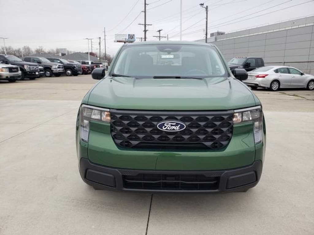 New 2025 Ford Maverick XL Truck