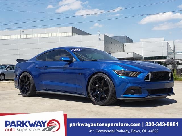 2017 Ford Mustang GT Coupe Premium's photo