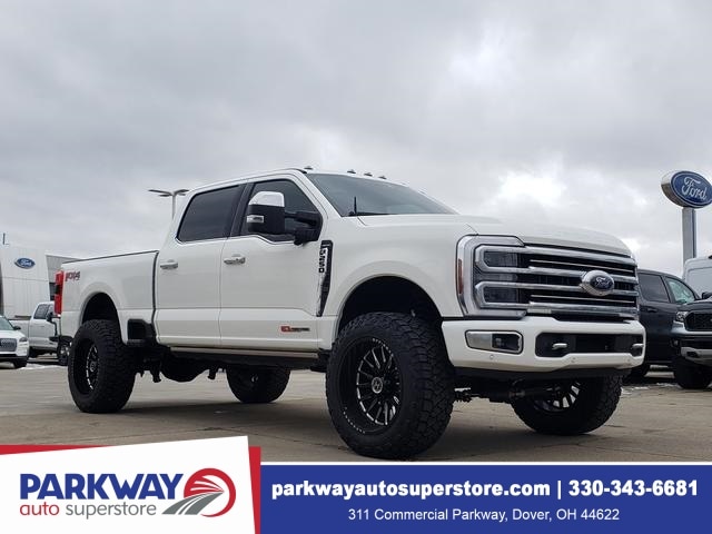 2024 Ford F-250 Super Duty Limited's photo