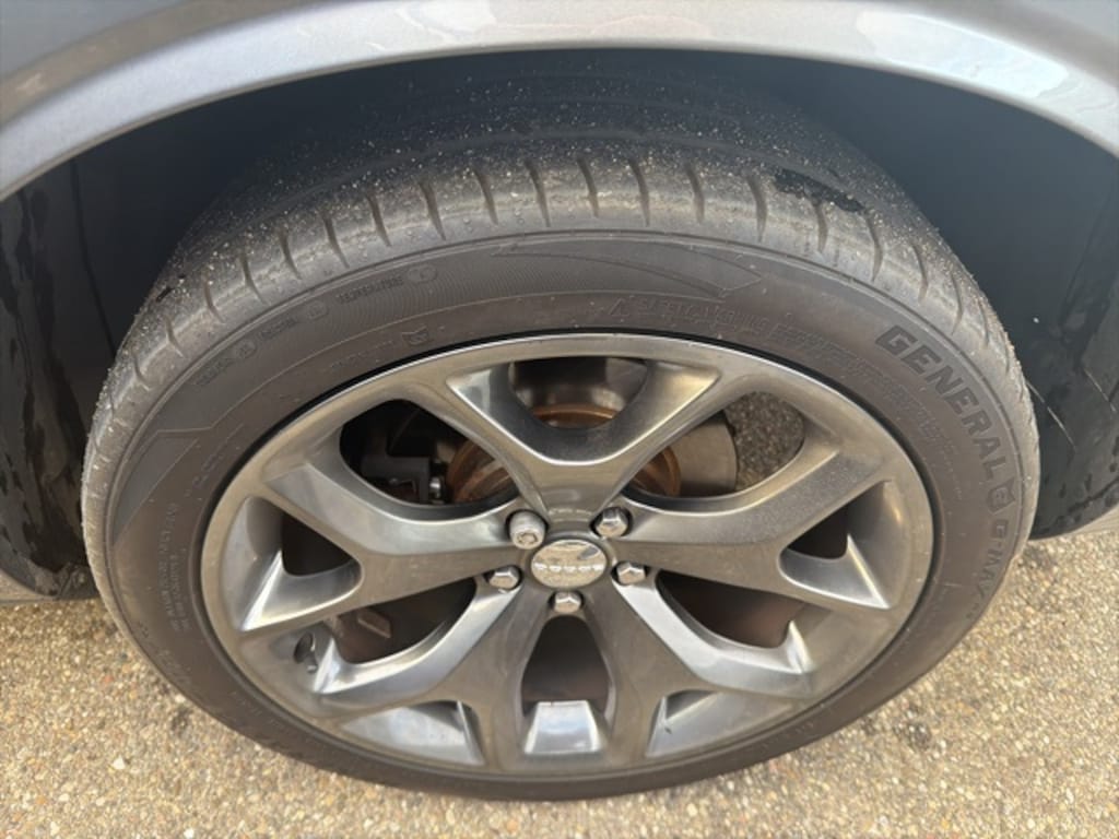 Used 2011 Dodge Challenger R/T Coupe