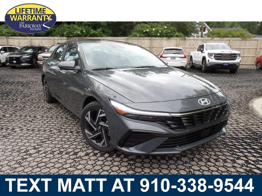 New 2026 Hyundai Elantra Limited Sedan