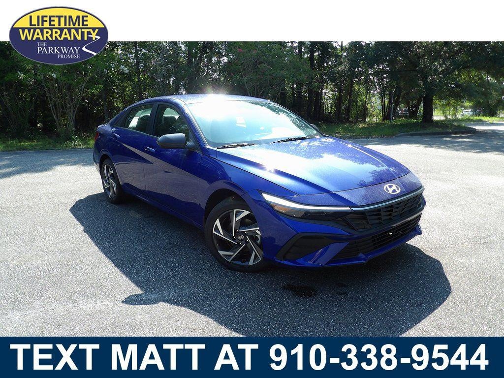 New 2025 Hyundai Elantra Hybrid SEL Sport Sedan