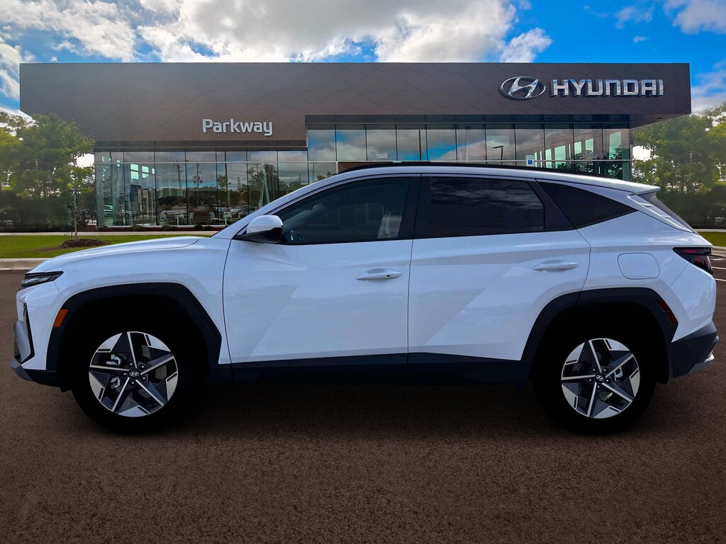 New 2026 Hyundai Tucson SEL SUV