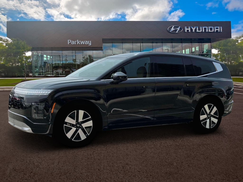 New 2026 Hyundai IONIQ 9 SEL SUV