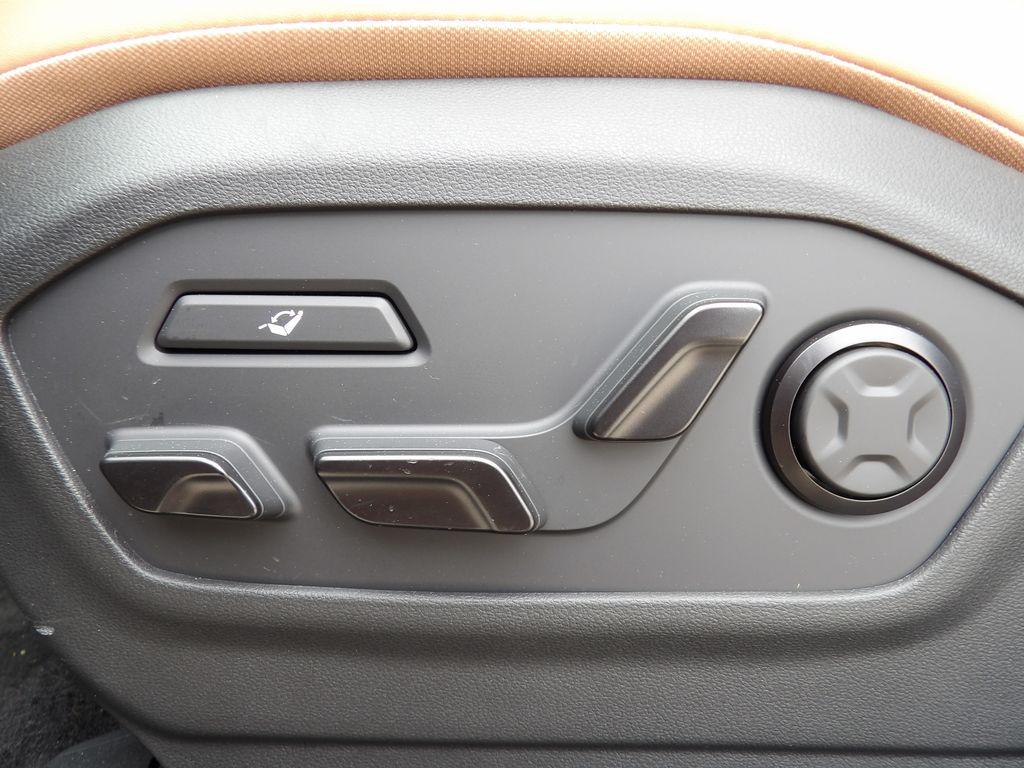 2026 Hyundai Santa Fe Calligraphy - Photo 14