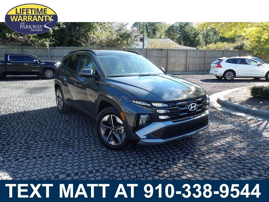 New 2025 Hyundai Tucson Hybrid SEL Convenience SUV