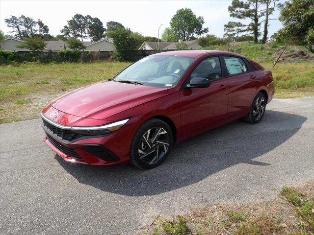 2025 Hyundai Elantra SEL Sport photo 3