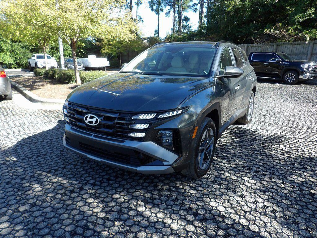 New 2025 Hyundai Tucson Hybrid SEL Convenience SUV
