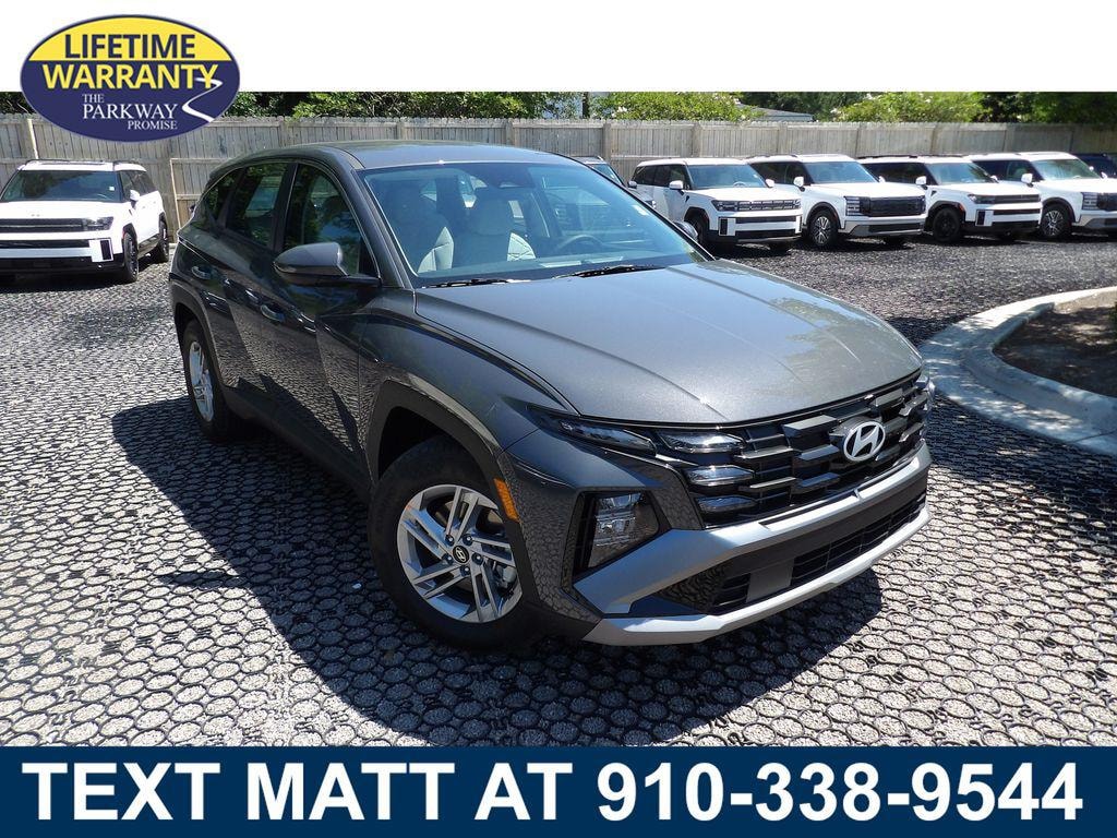 New 2026 Hyundai Tucson SE SUV
