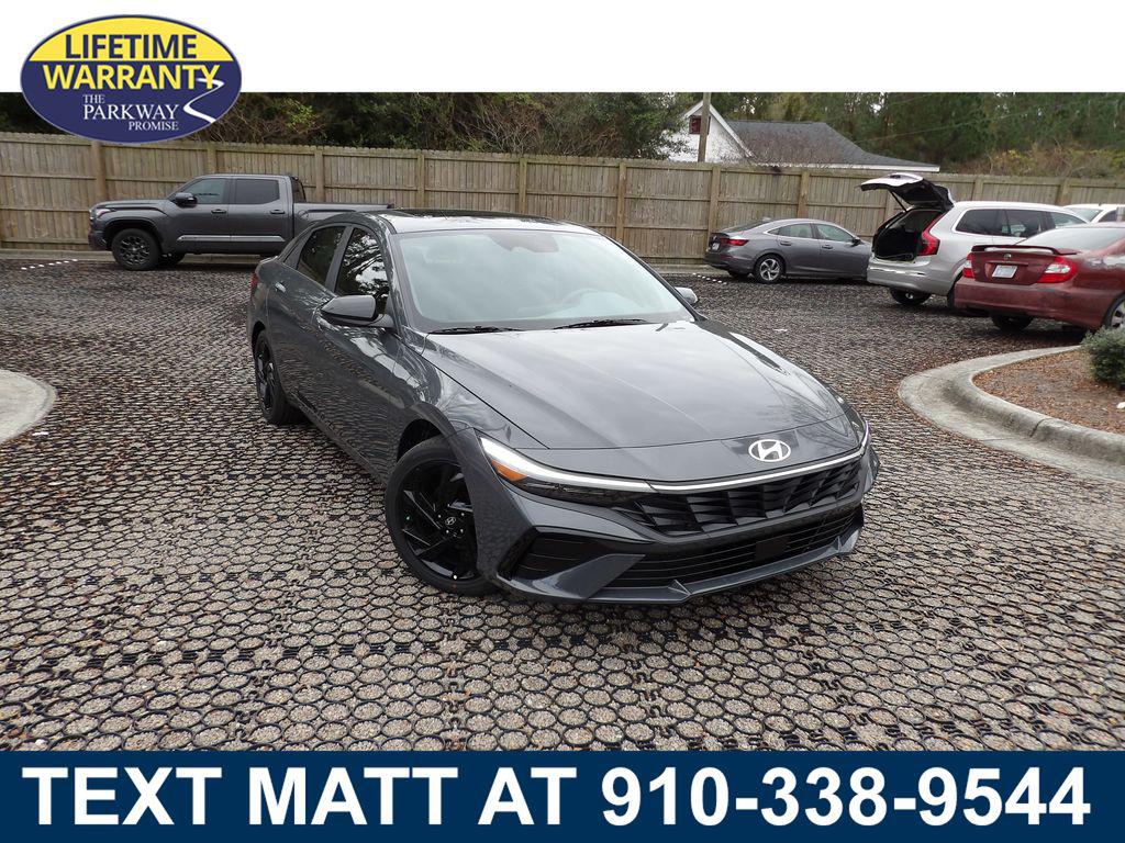 2026 Hyundai Elantra SEL's photo