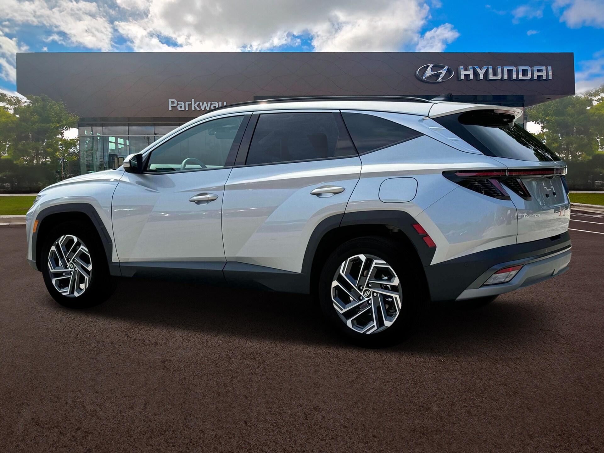 2025 Hyundai Tucson Hybrid Limited photo 3