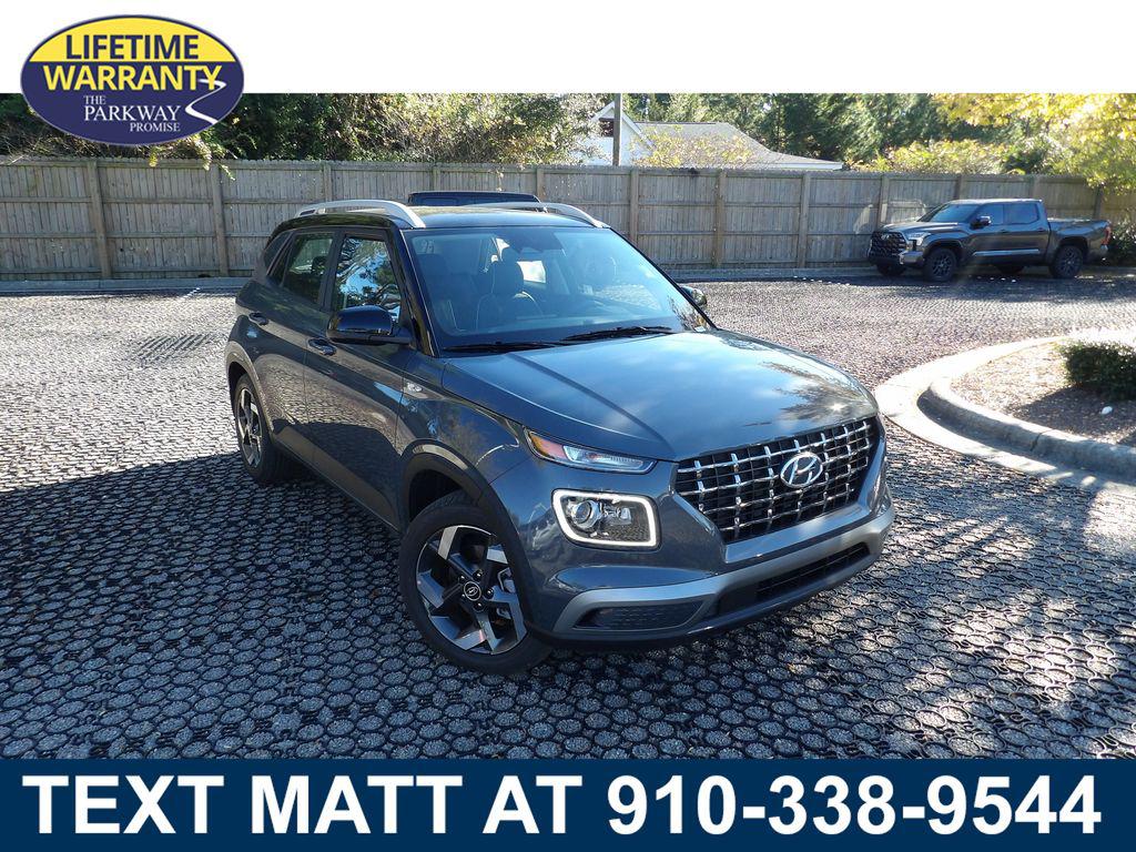 2025 Hyundai Venue Limited's photo