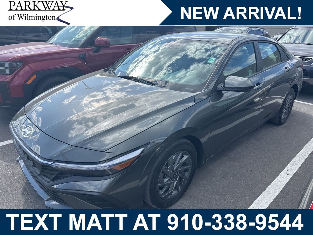 2024 Hyundai Elantra SEL