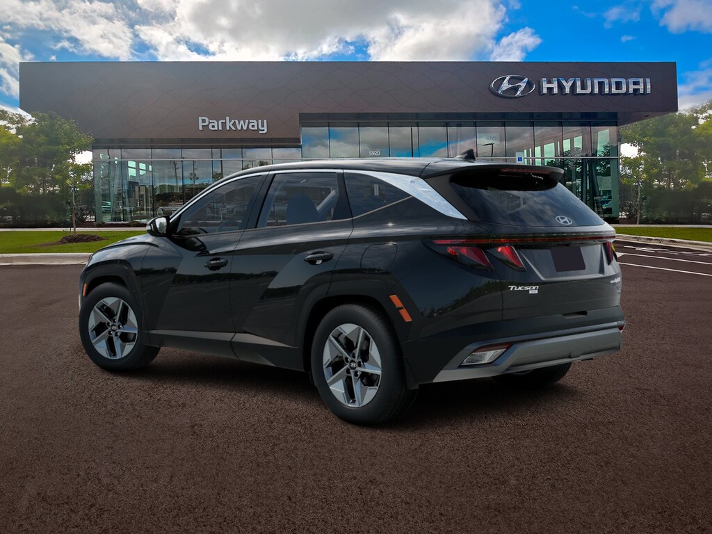 New 2026 Hyundai Tucson Hybrid SEL SUV