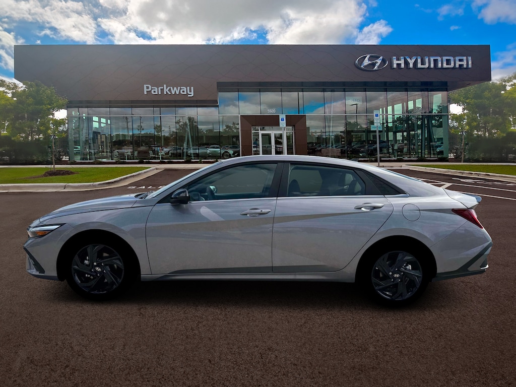 New 2026 Hyundai Elantra SEL Sport Premium Sedan