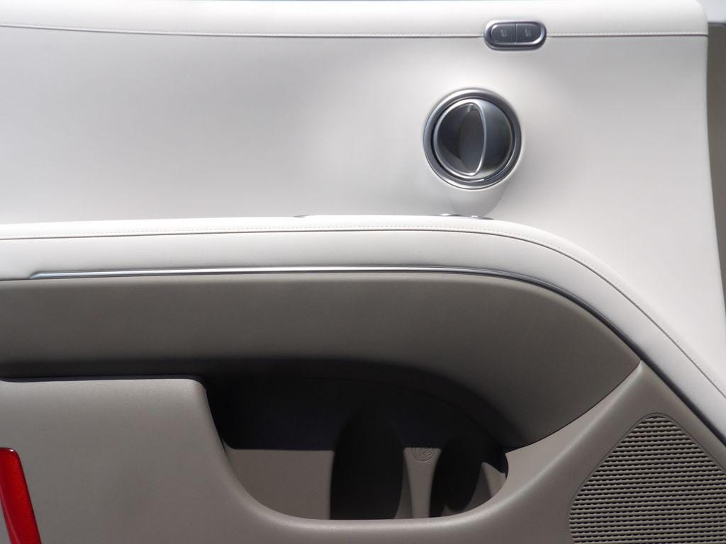 2027 Hyundai Palisade SEL Premium - Photo 11