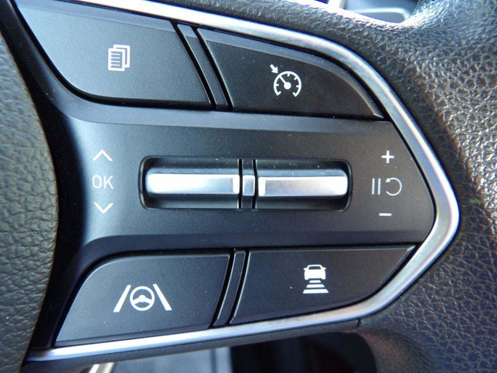 2022 Hyundai Santa Fe SEL - Photo 18
