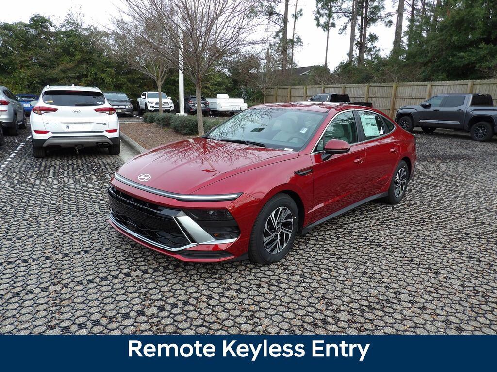 New 2026 Hyundai Sonata Hybrid Blue Sedan