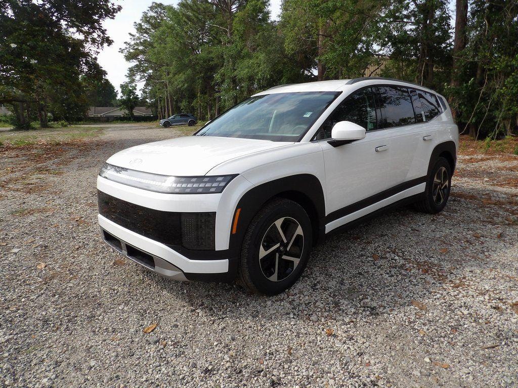 New 2026 Hyundai IONIQ 9 SE SUV