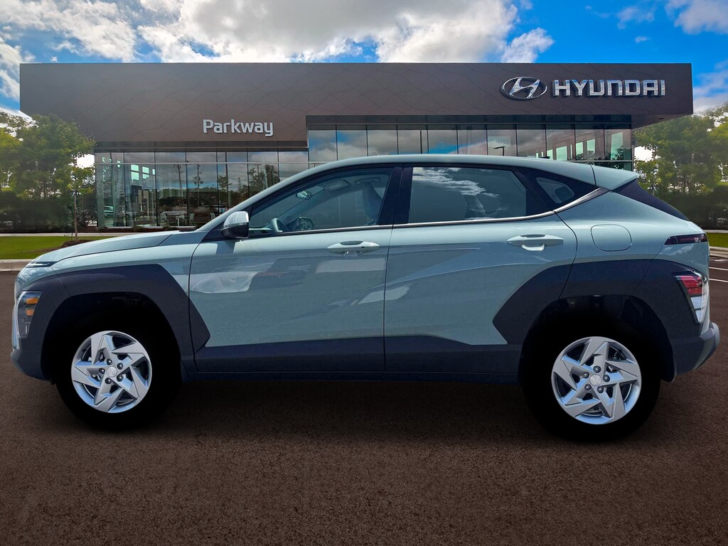 New 2026 Hyundai Kona SE SUV