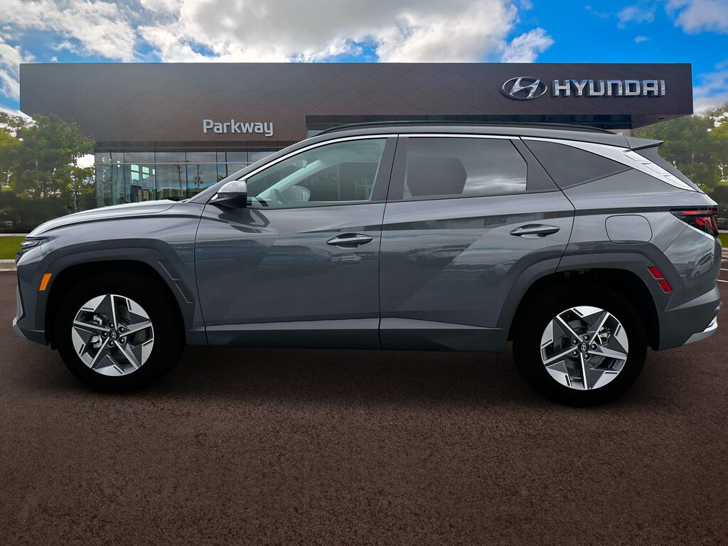 New 2026 Hyundai Tucson SEL SUV