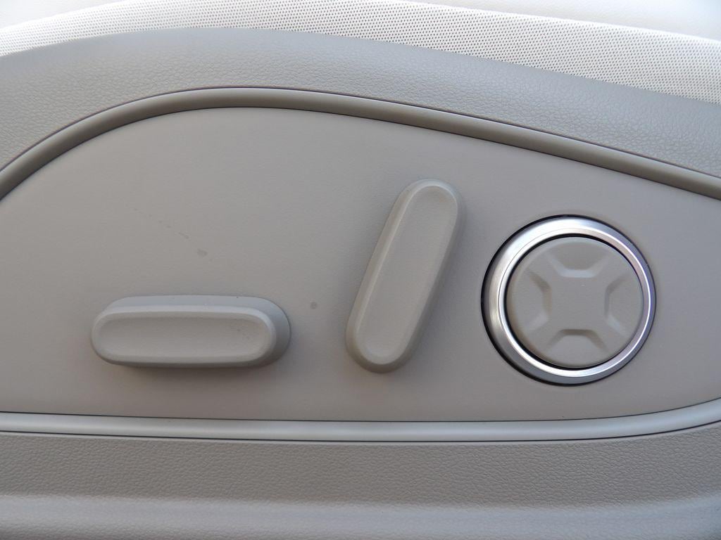 2027 Hyundai Palisade SEL Premium - Photo 14