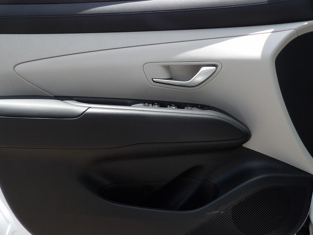 2026 Hyundai Tucson SEL Premium - Photo 12