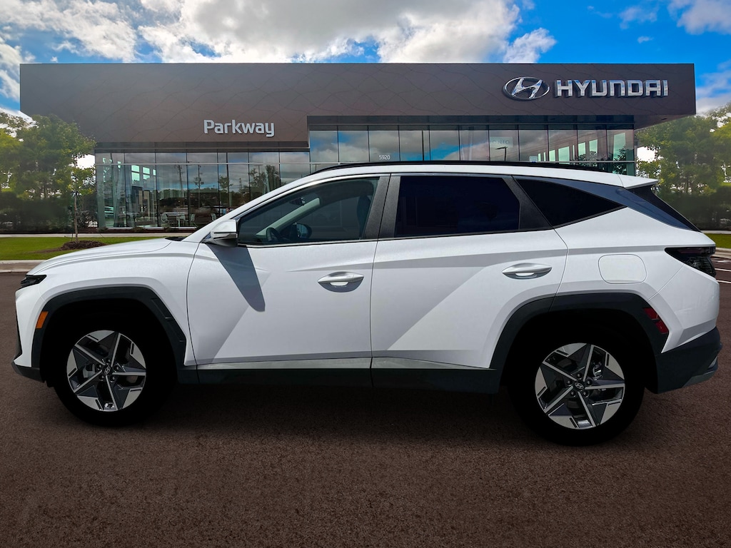 New 2026 Hyundai Tucson SEL Premium SUV