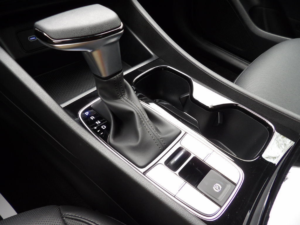 2026 Hyundai Santa Cruz SEL - Photo 22
