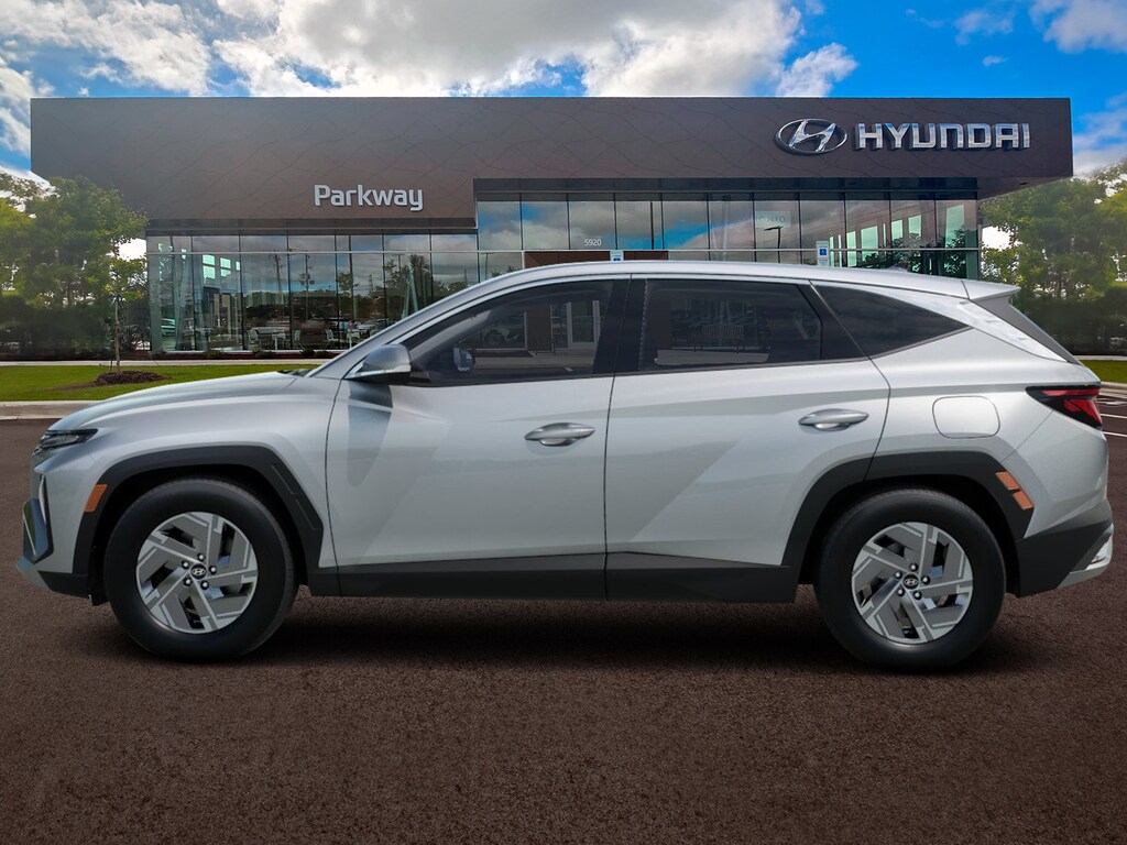 New 2026 Hyundai Tucson Hybrid Blue SE SUV