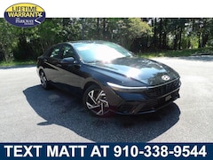 2025 Hyundai Elantra Hybrid Limited Sedan