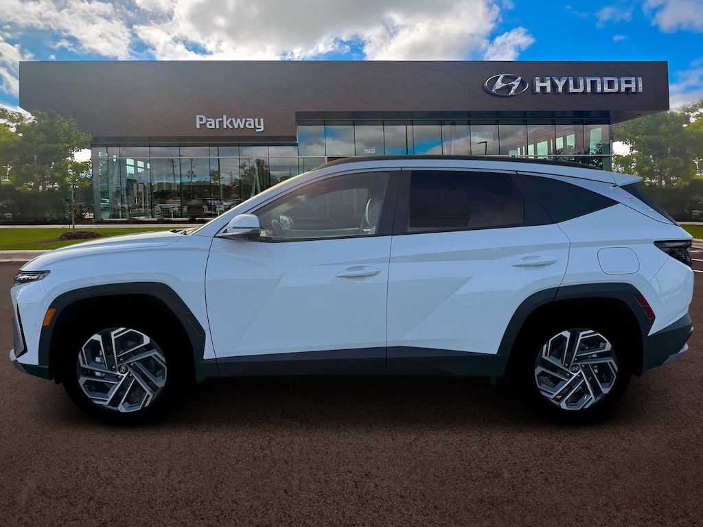 New 2026 Hyundai Tucson Hybrid Limited SUV