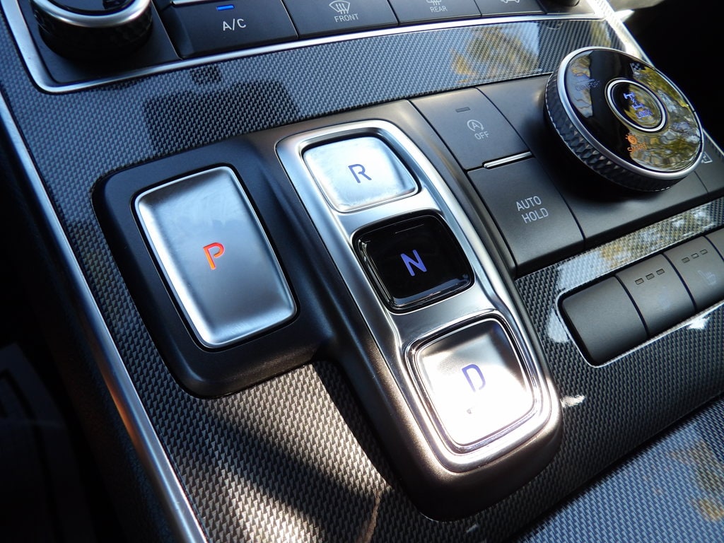 2022 Hyundai Santa Fe SEL - Photo 23