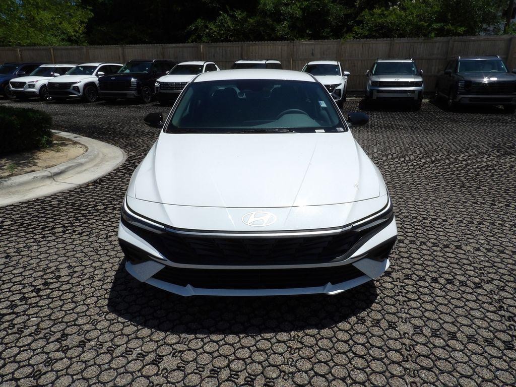 New 2026 Hyundai Elantra SEL Sport Sedan