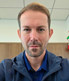 Staff member Marcus Diaz from ID_f0e8b12e1275