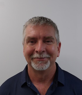 Staff member Lee Fowler from ID_f0e8b12e1275