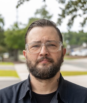 Staff member Brian Harmon from ID_47a229f06330