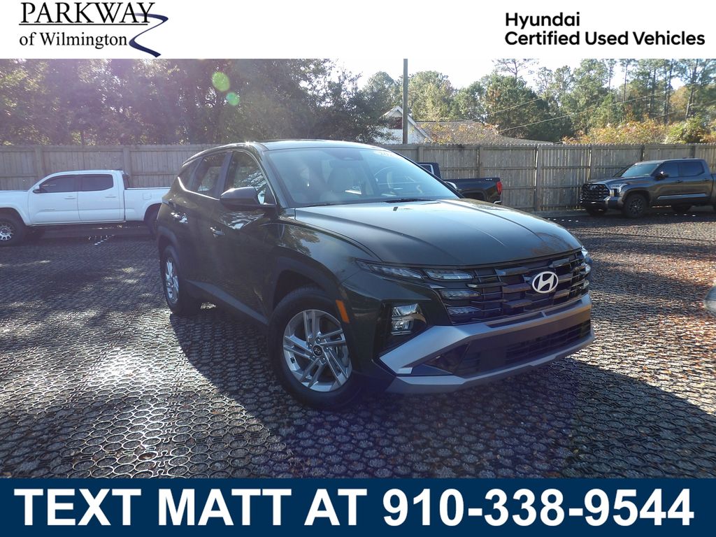 2025 Hyundai Tucson SE's photo