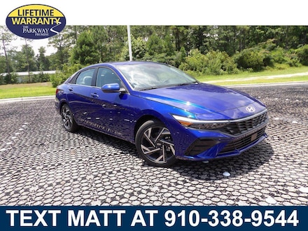 2025 Hyundai Elantra Limited Sedan