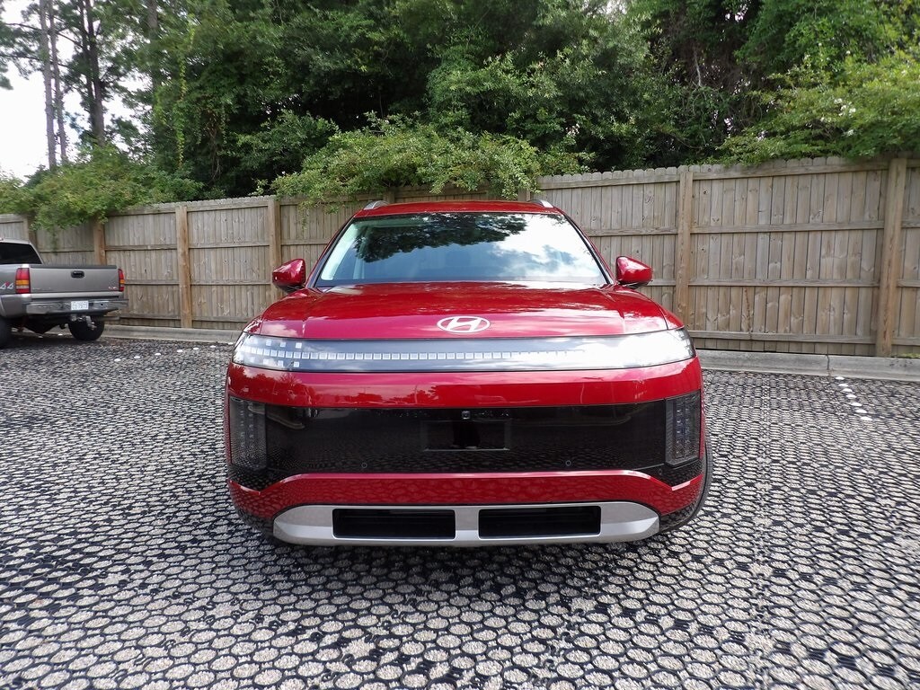 2026 Hyundai Ioniq SEL photo 2