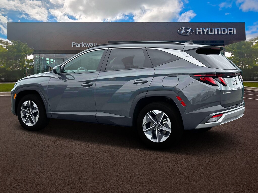 New 2026 Hyundai Tucson SEL SUV