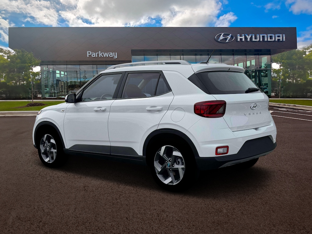 New 2026 Hyundai Venue SEL SUV