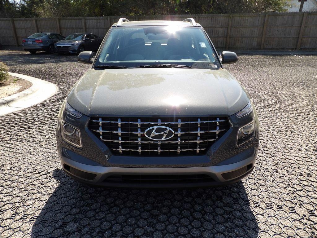 New 2026 Hyundai Venue SEL SUV