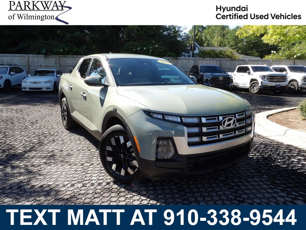 Certified 2025 Hyundai Santa Cruz SE Truck