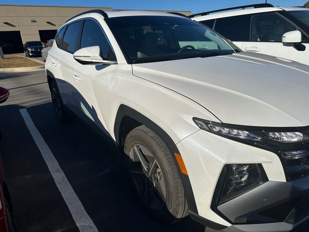 Certified 2025 Hyundai Tucson SEL Convenience SUV
