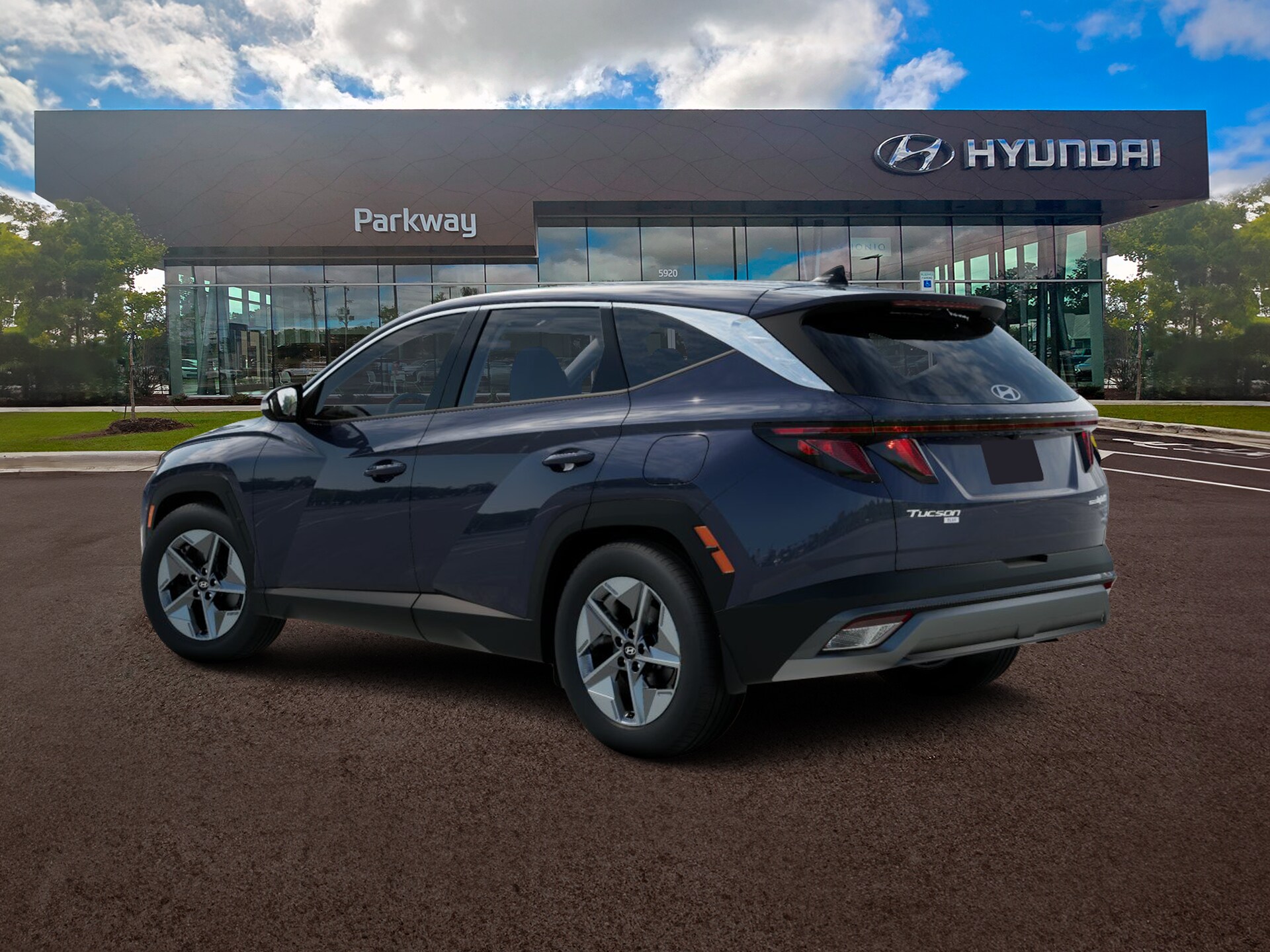 2026 Hyundai Tucson Hybrid SEL photo 4